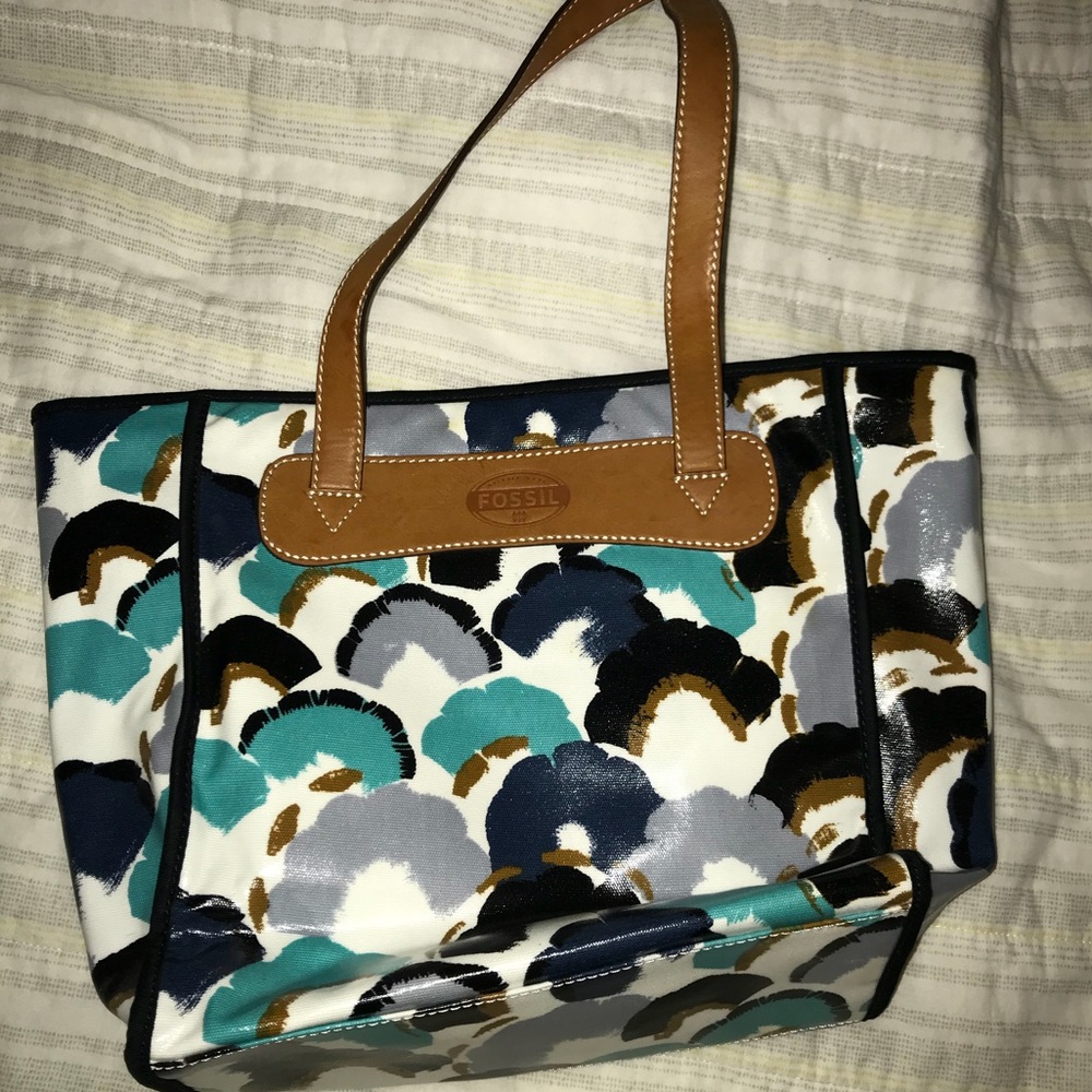 NWT Fossil Keyper Tote